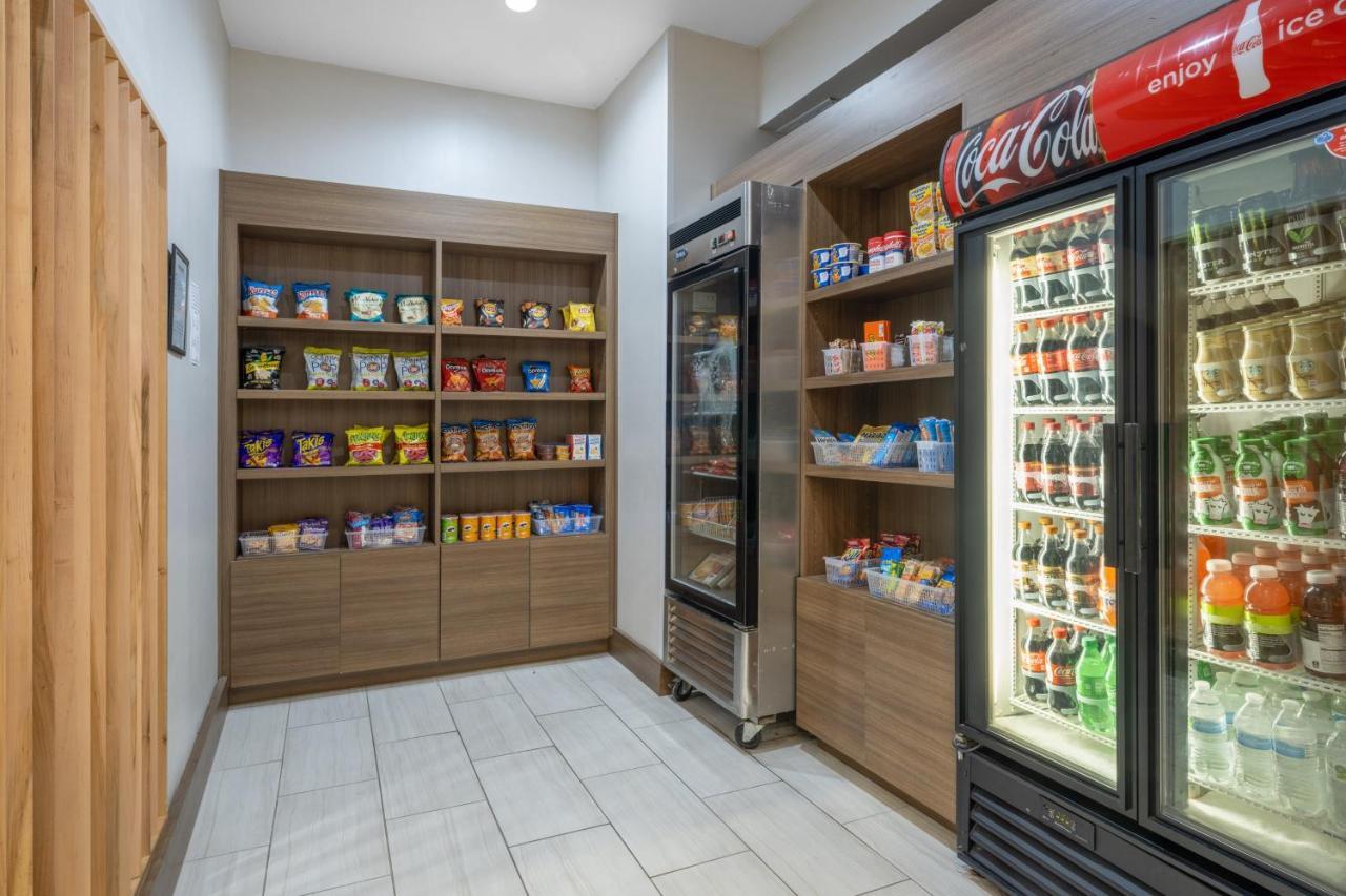 Holiday Inn Express & Suites Dallas East - Fair Park By Ihg Zewnętrze zdjęcie