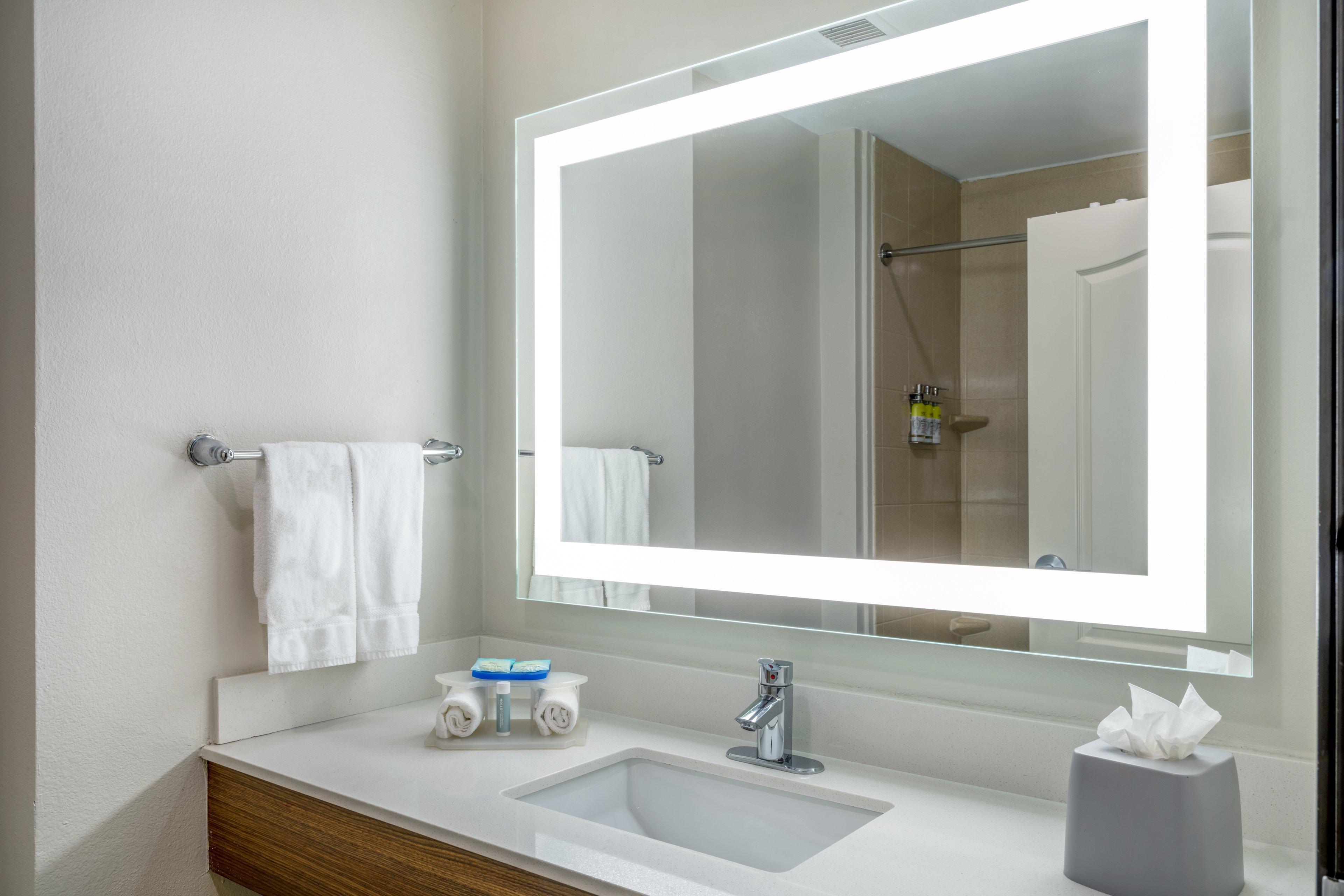 Holiday Inn Express & Suites Dallas East - Fair Park By Ihg Zewnętrze zdjęcie